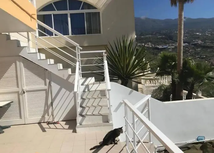 Casa Con Piscina Privada. Mirador De Humbolt.