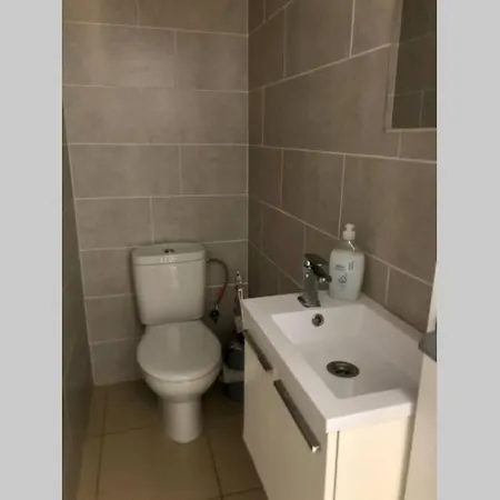 Casa Con Piscina Privada. Mirador De Humbolt.